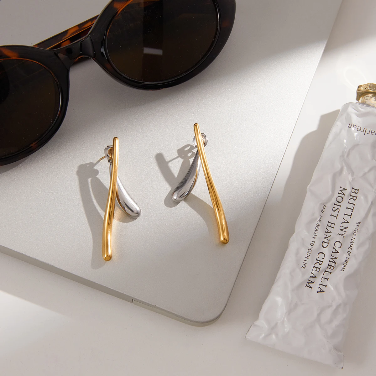 Yori – boucles d'oreilles à clous liquides en forme de larme, en acier inoxydable doré, bijoux chics attrayants, vente en gros, antirouille