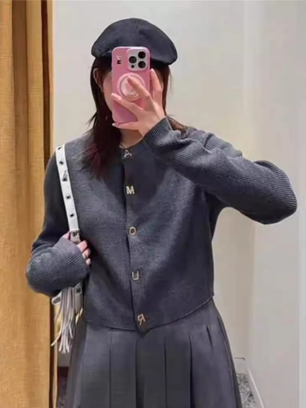 High-End Gebreide Lange Sve Ronde Ne Knoop Casual Faion Damestrui Europese Sle Faionable Veelzijdige Top