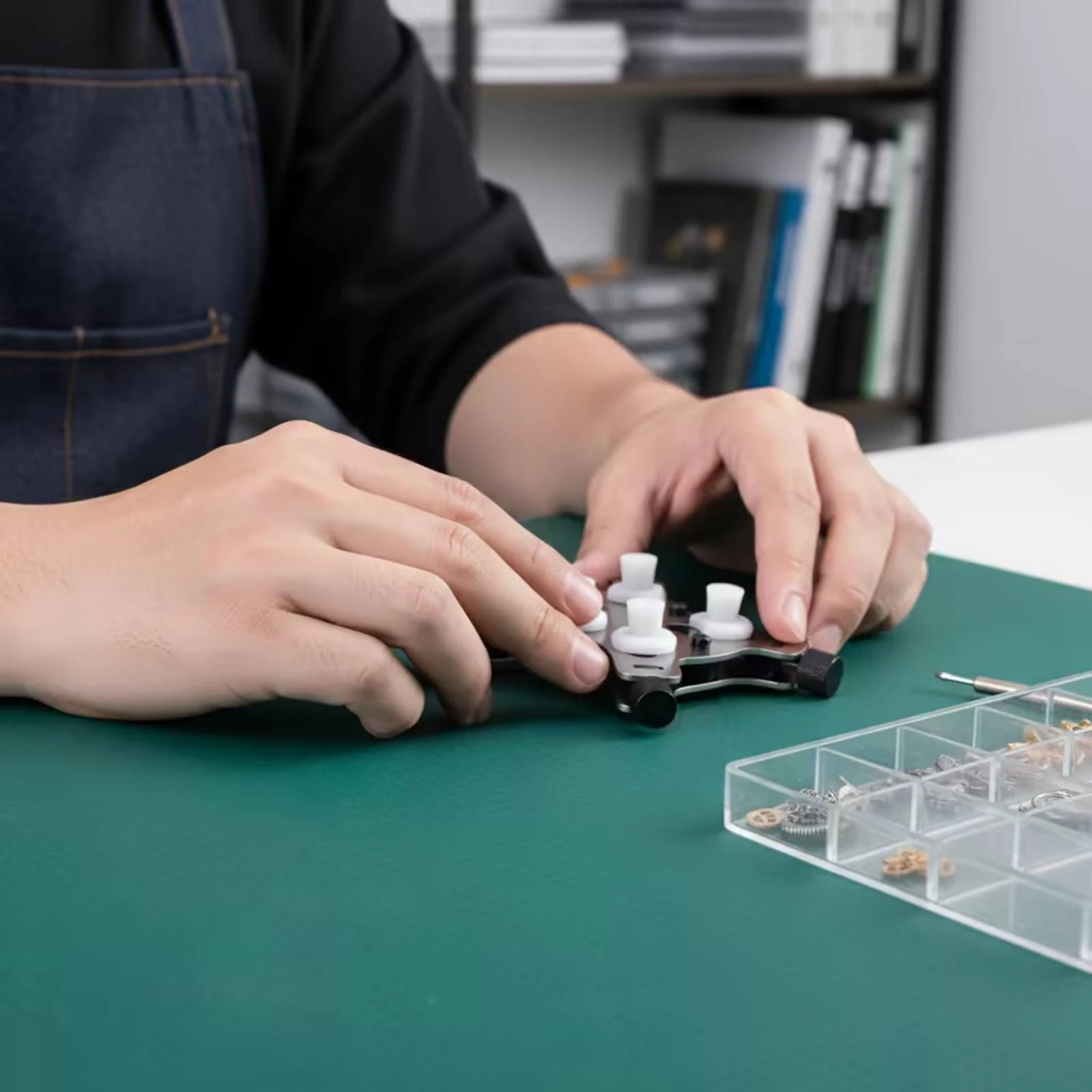 Watch Holding Fixture Compact Watch Holder Precision High Quality for Watchmakers, Workbench
