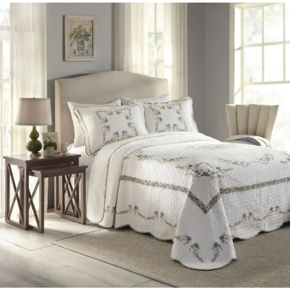 

Heather Floral Bedspread Bedspread on the Bed Cover Queen Multi Bedspreads & Coverlets Bedspreads and Covers Couple Bed Quilt