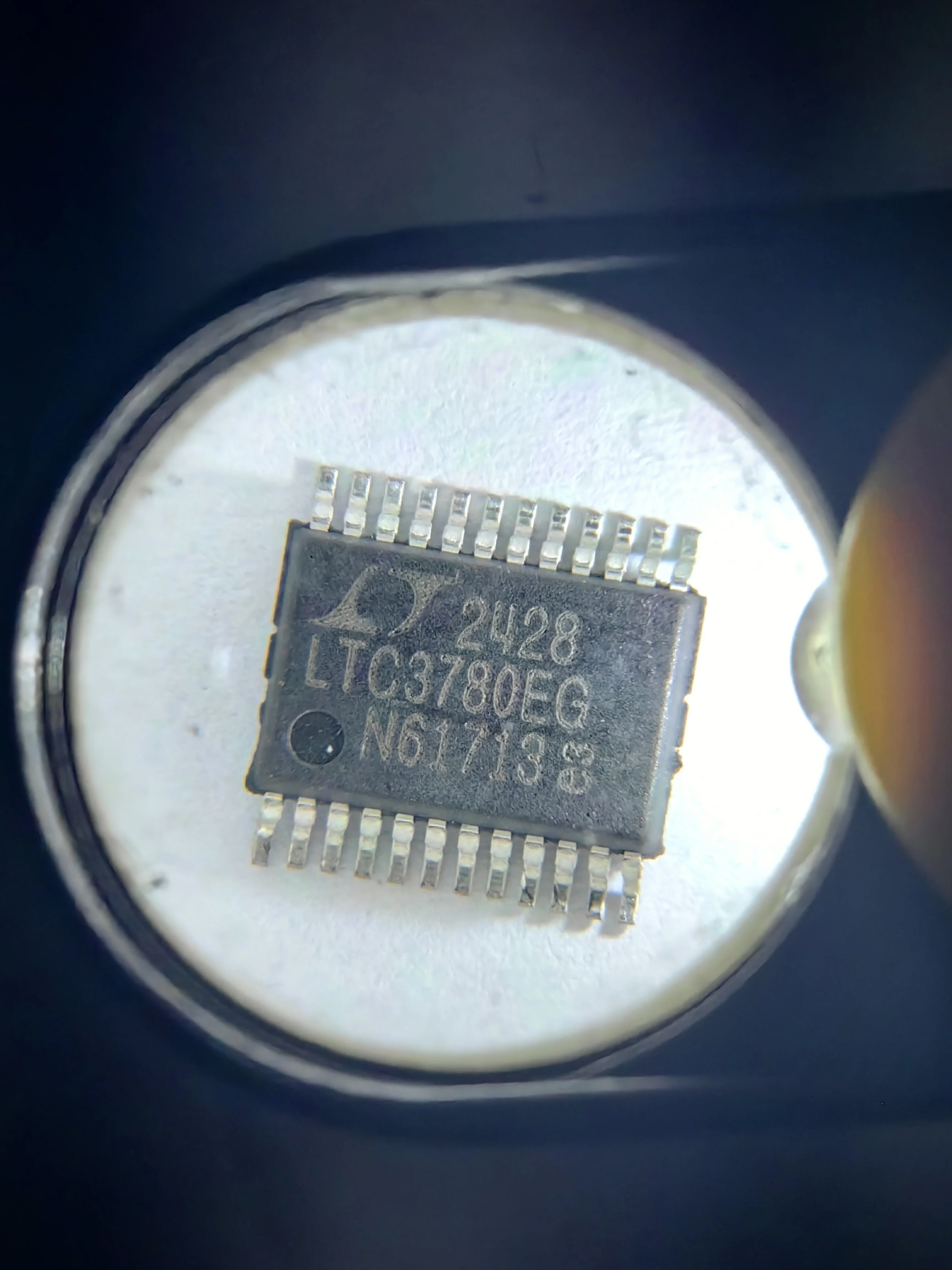 LTC3780EG LTC3780IG LTC3780MPG LTC3780 - High Efficiency, Synchronous, 4-Switch Buck-Boost Controller