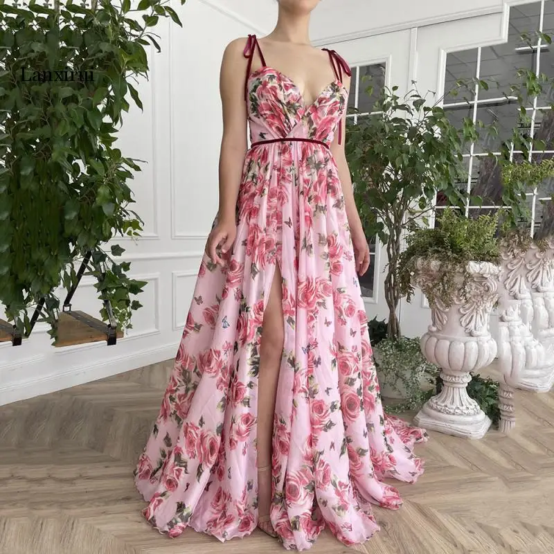 

2023 New Summer Women's Vintage Flower Printed Dress Sexy Strap Dress Beach Casual Vacation Dress
