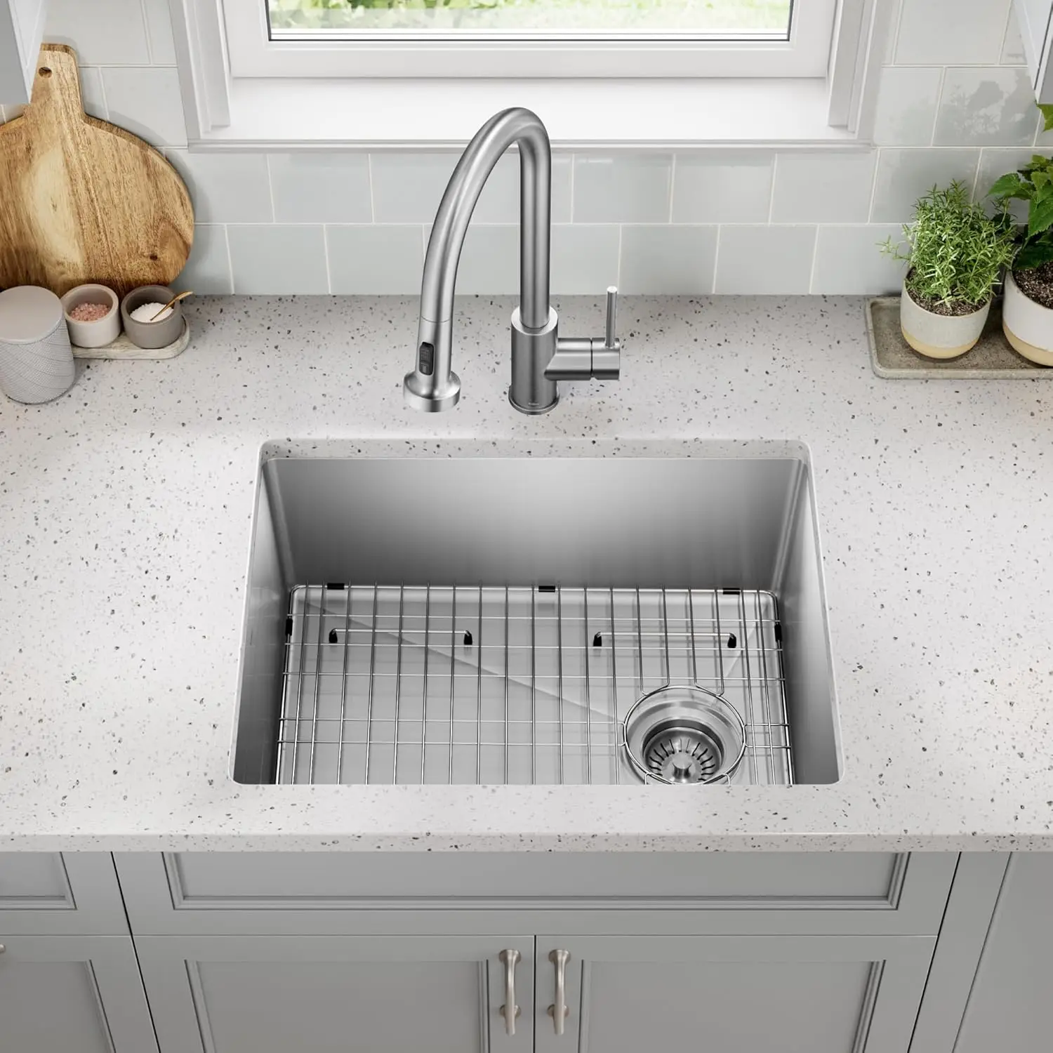 25-inch Undermount Single Bowl 18-Gauge Stainless Steel Kitchen Sink, KHU641-25