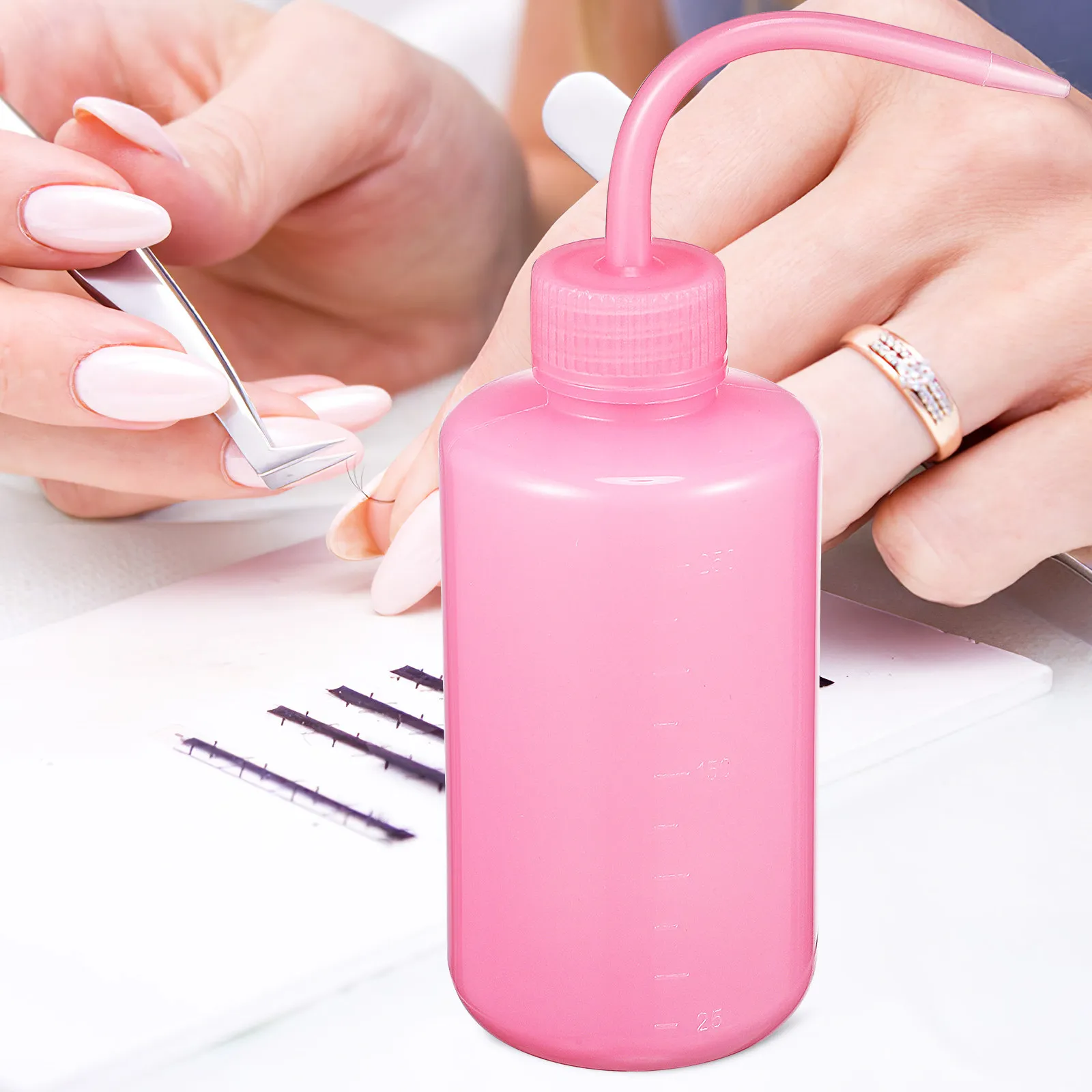 

Набор из 2 пластиковых бутылочек для воды (250 мл) с наклонным носиком для очистки ресниц, умывания лица, татуировок, многоразовые