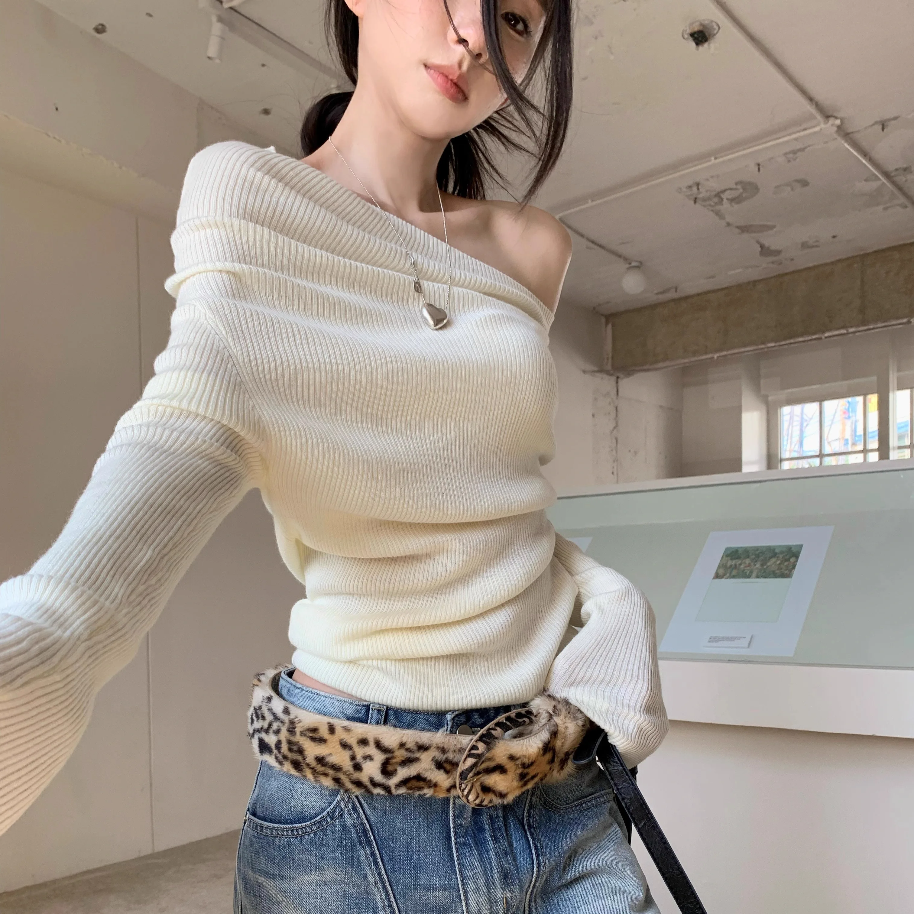 سترة نسائية كورية على الموضة باللون البيج والبني بدون أكتاف وأكمام طويلة سترة قصيرة للخريف والشتاء برتقالية مطوي محبوكة متعددة الاستخدامات #5