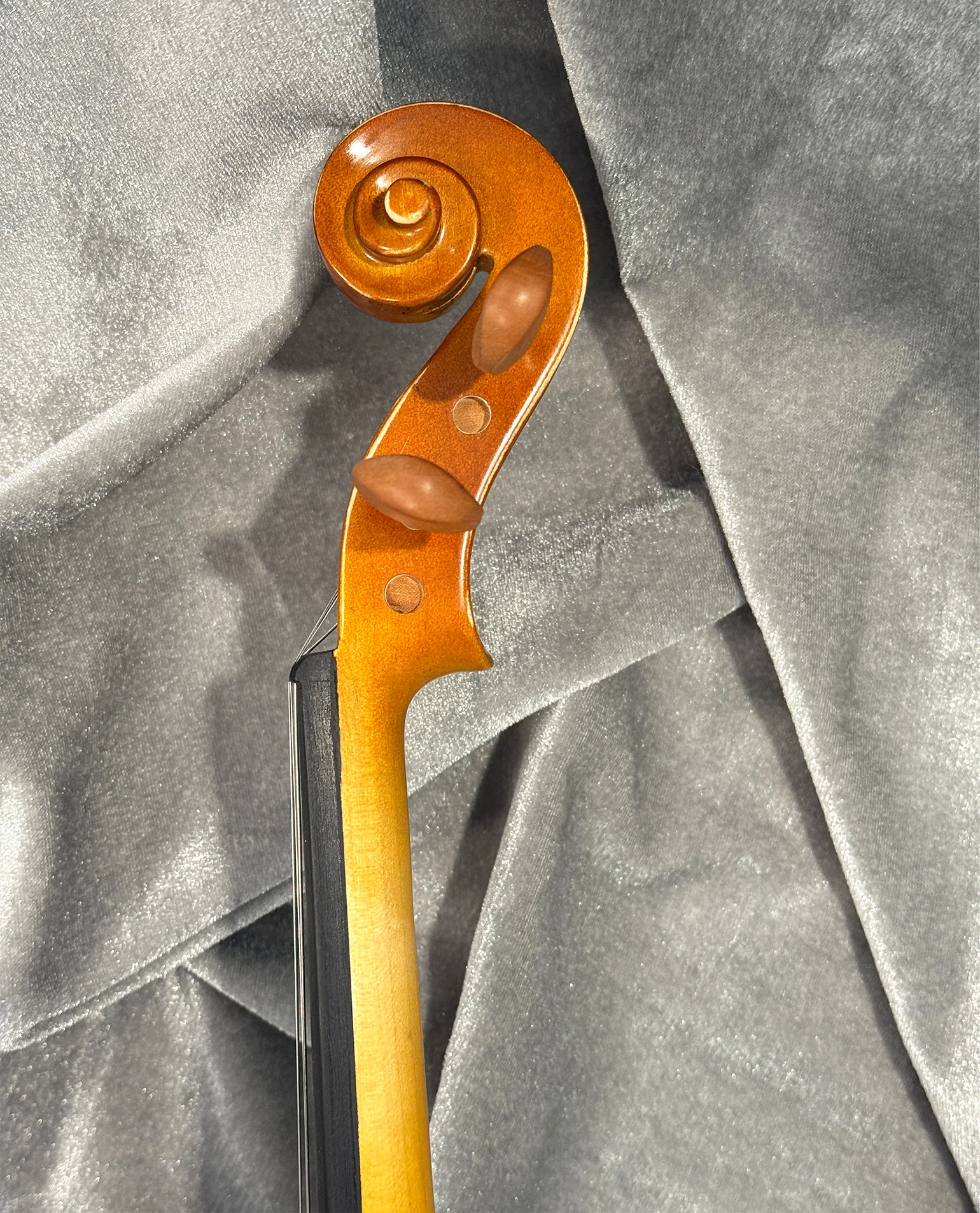 4/4 Full Size Matte Violin Solid Wood Spruce Top Jujube Wood Fittings Student Beginner Violin Bright Tone