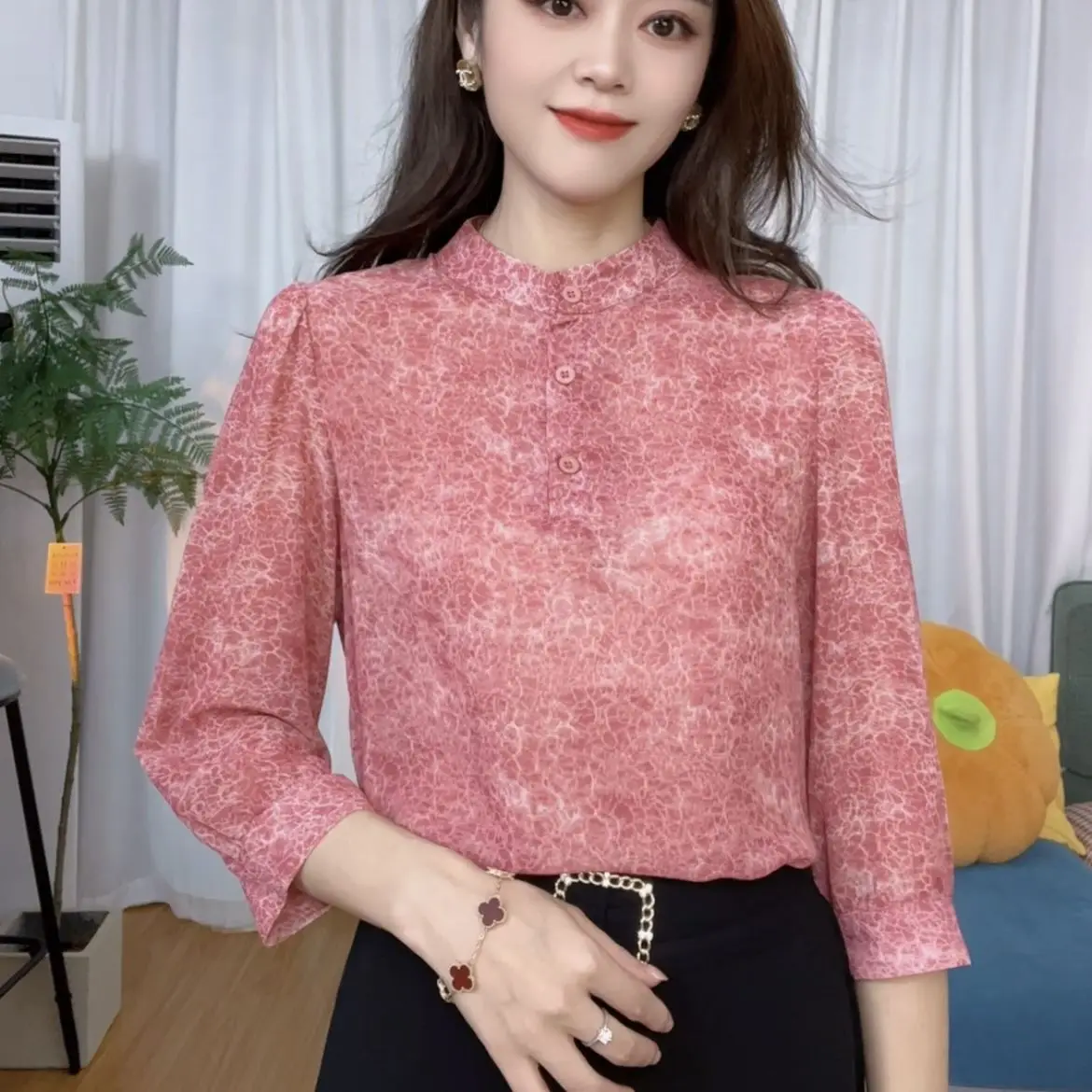 Camicetta floreale in chiffon Camicia estiva da donna con maniche a 3/4 versatile vestibilità ampia e nuovo stile