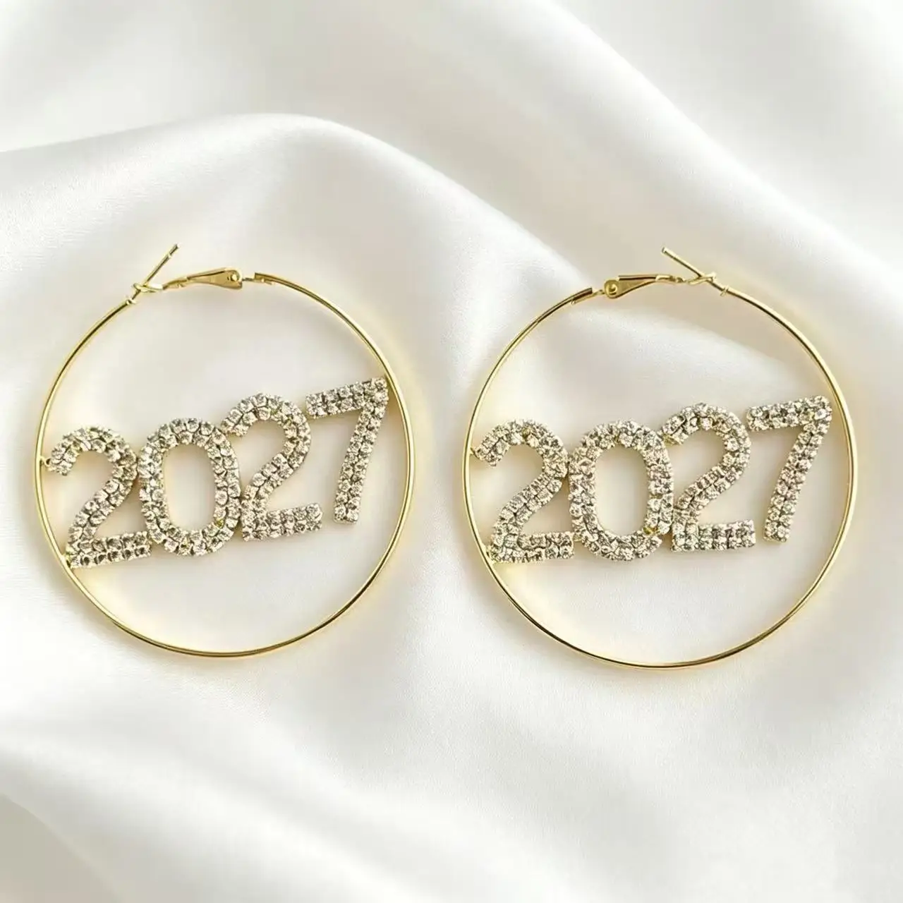 New Digital 2027 Earrings Elegant, Light Luxury, Small and Exquisite New Year Style Earrings