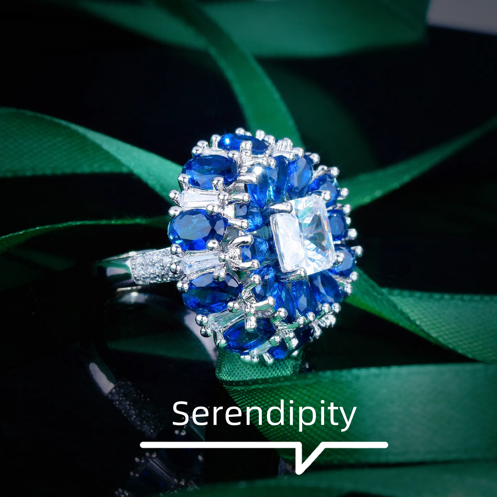 Luxury Designer Jewelry Cornflower Simulated Sapphire Rings Noble Lady Elegant Banquet Blue Zircon Color Treasure Ring For Women