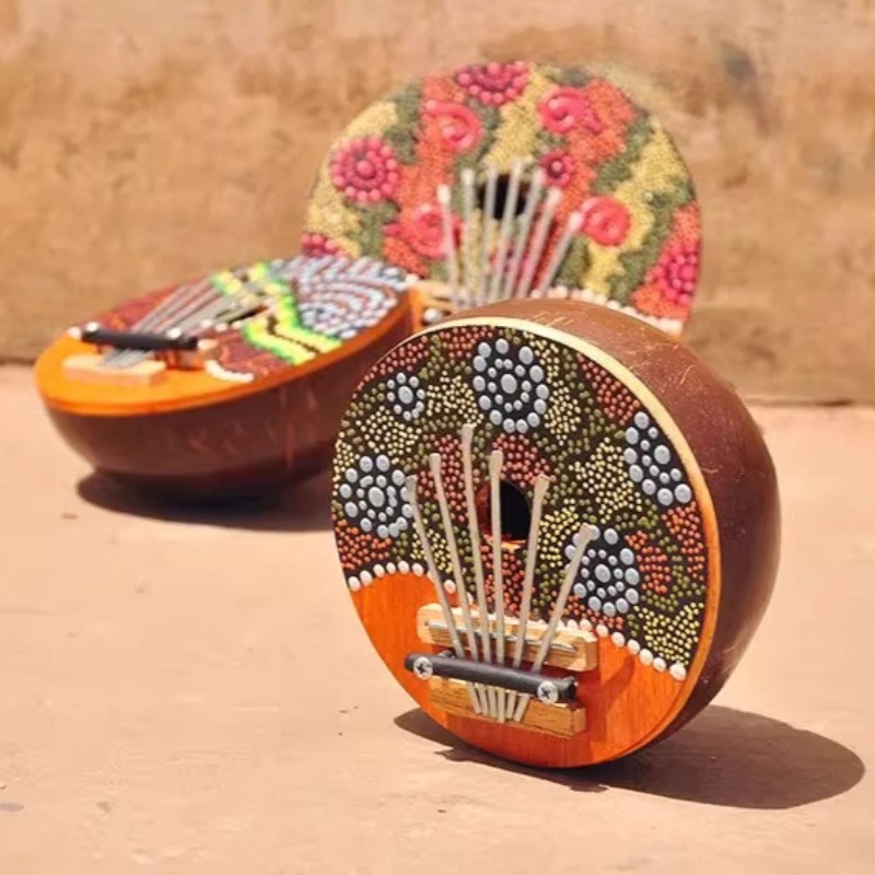 Coconut Shell Kalimba 7 Tone Carving Painting Thumb Piano Sweet Portable Cute Kalimbas for Kids Adult Beginner Finger Pianos