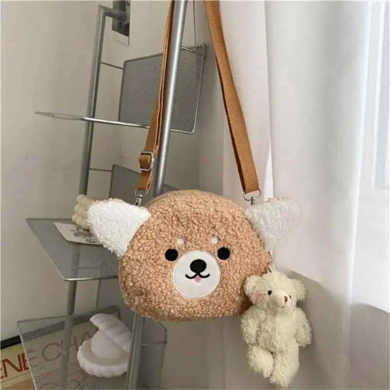 Sac messager en peluche avec pendentif pour enfants, petit sac en laine d'agneau, sacs à dos en peluche, cadeaux initiés, automne et hiver