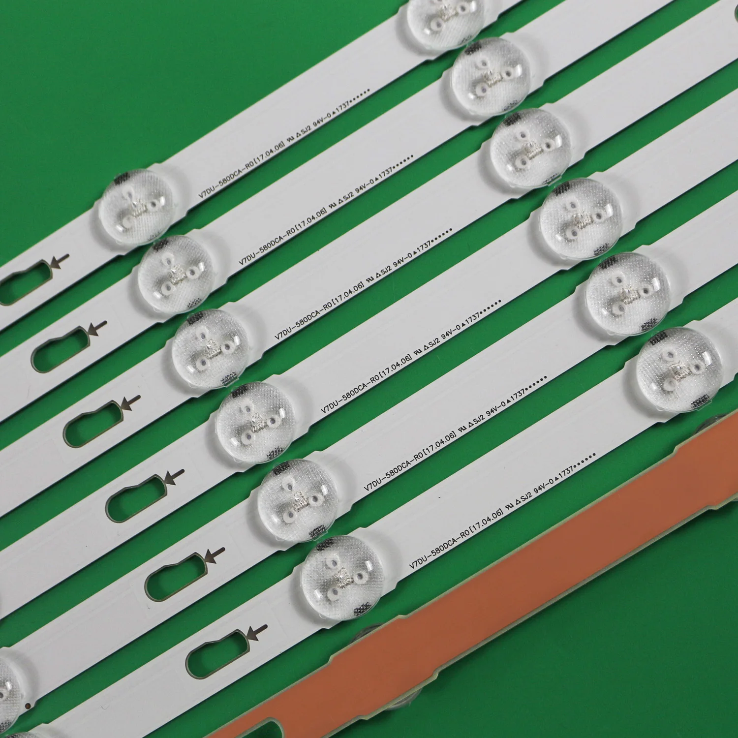 LED strip for UN58MU6071 UN58MU6125 UN58MU6120 UE58MU6125 UA58NU7103 UE58MU6199 V7DU-580DCA-R0 V7DU-580DCB LM41-00516A LM-00517A