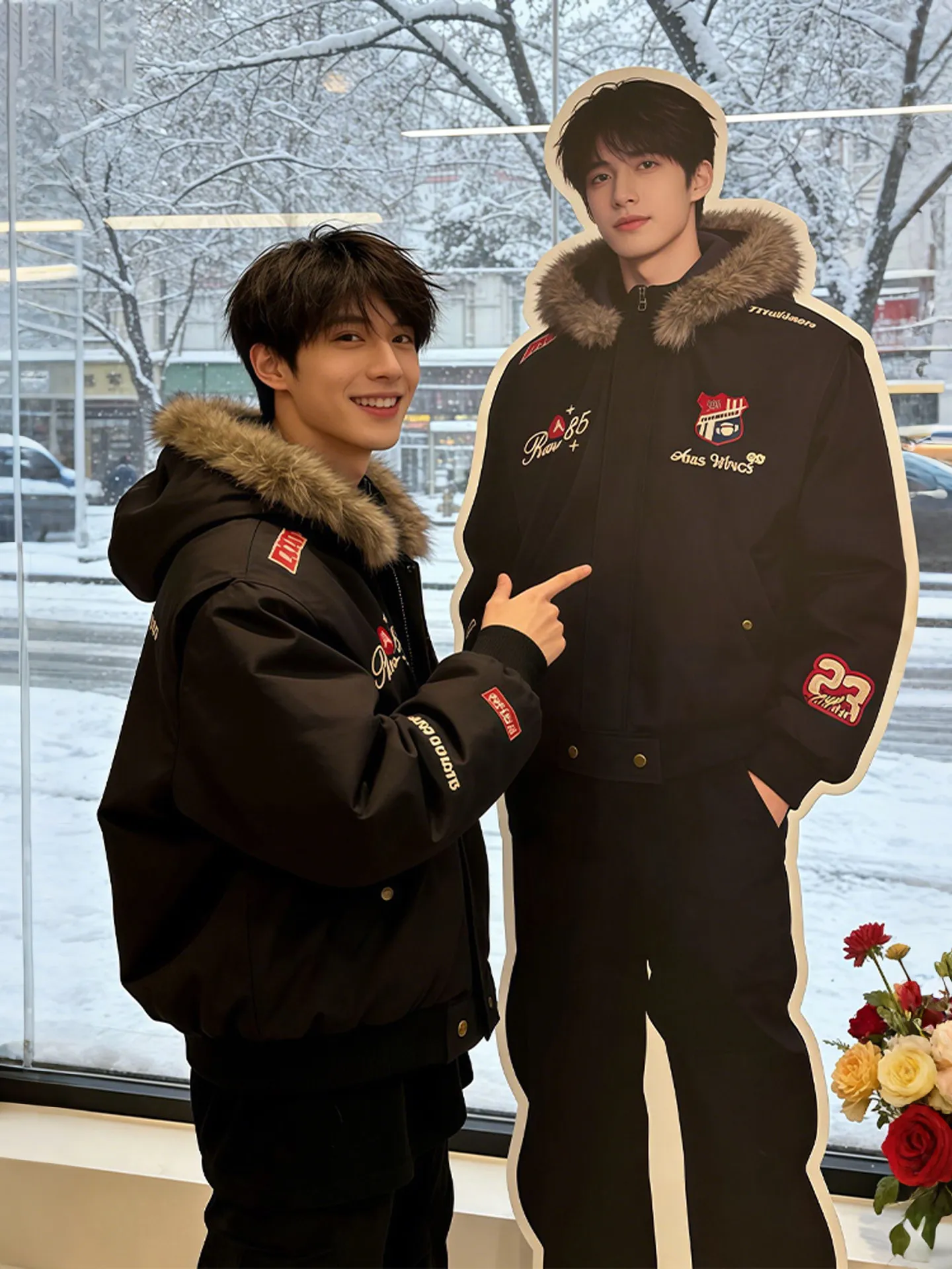 

Retro American Embroidered down Jaet Men's Winter Coat Mountain Eagle Large Fur Collar Cotton ort Hooded Parka