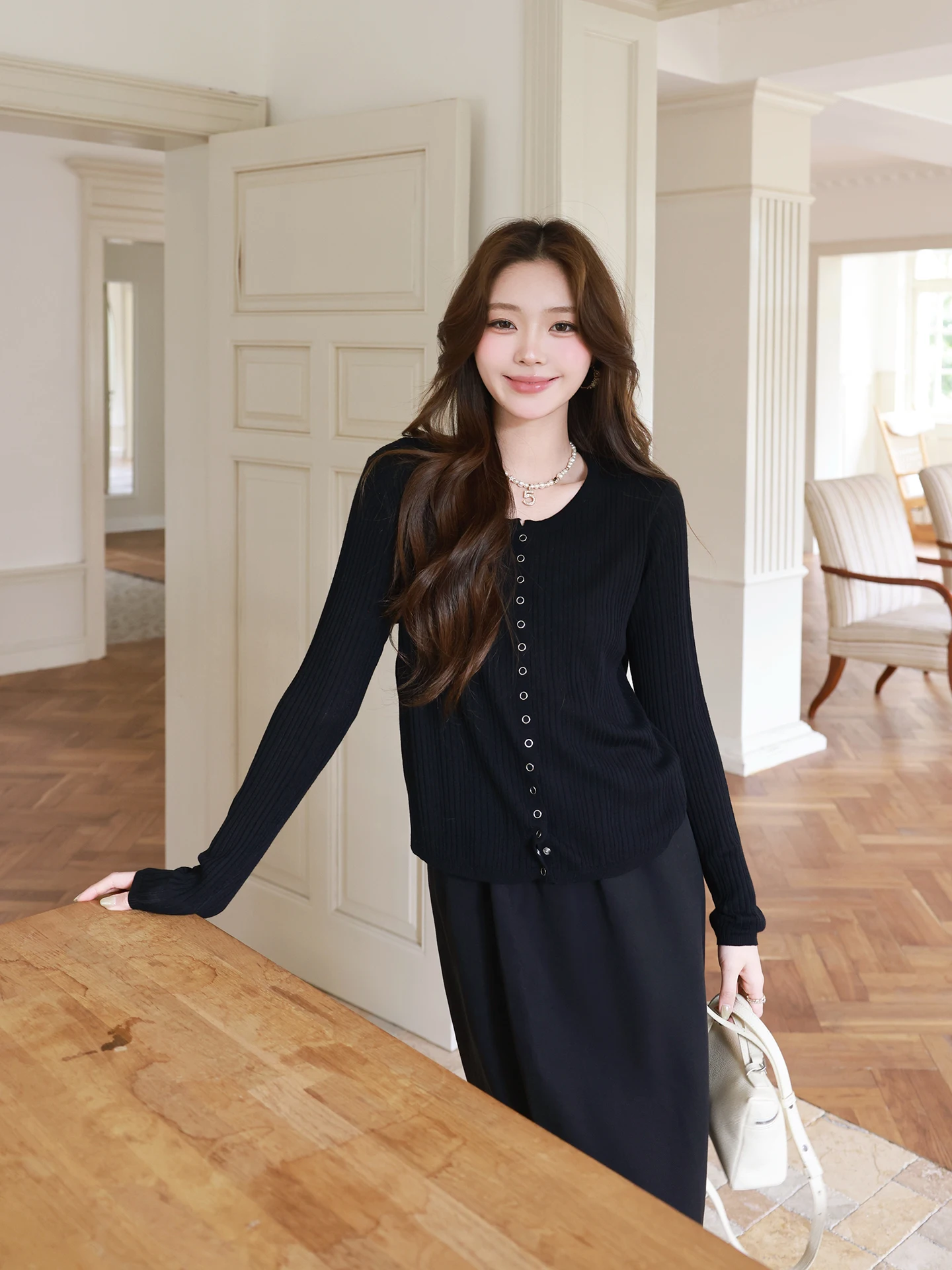 

Loose Women's Knitted Sweater Soft Silk Wool Blend Fashion Slim Fit Street Style Long Sleeve Inner Wear Regular Length