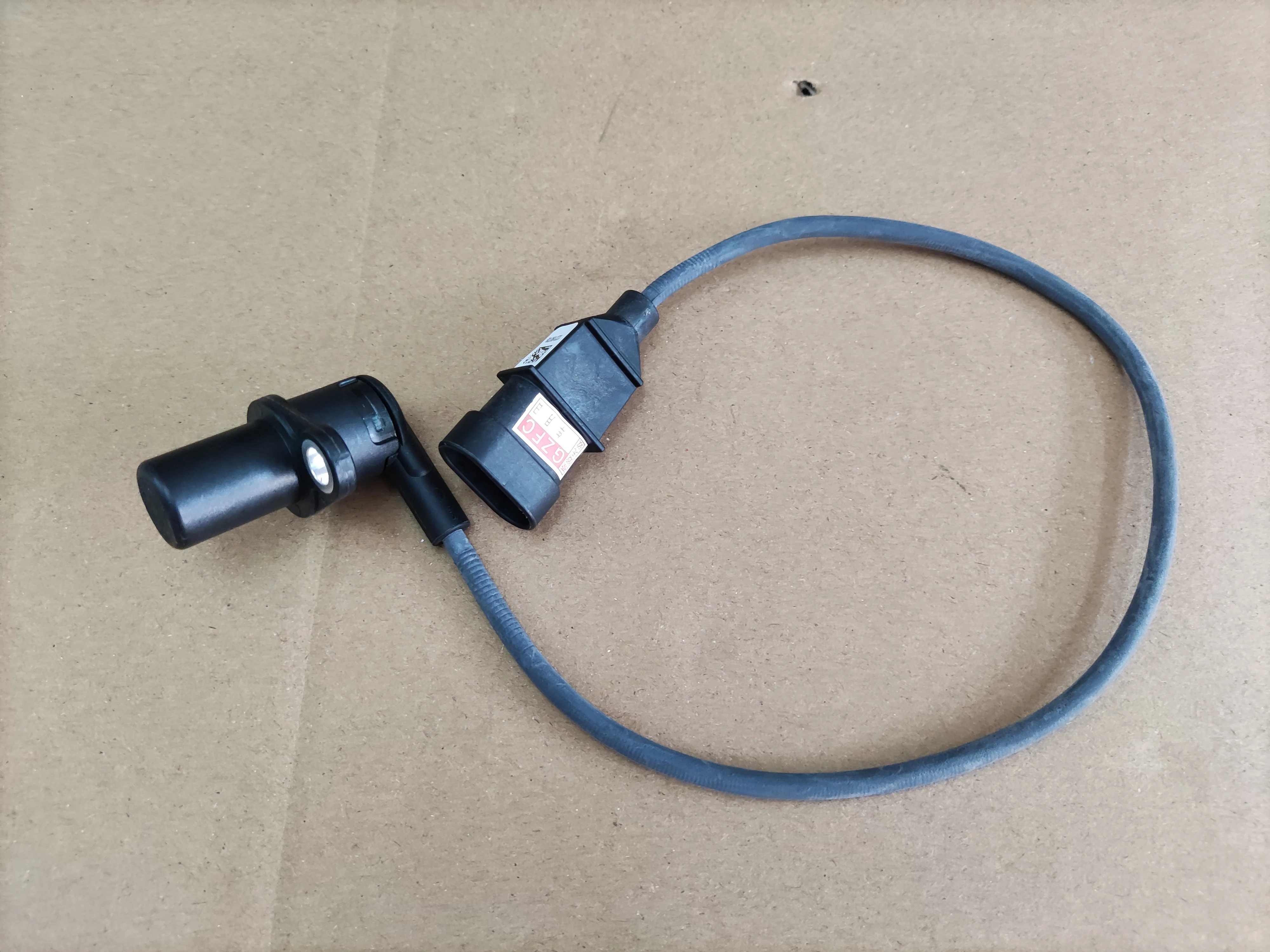 4G63 4G64 4G69DLF crankshaft position sensor  SMW250129