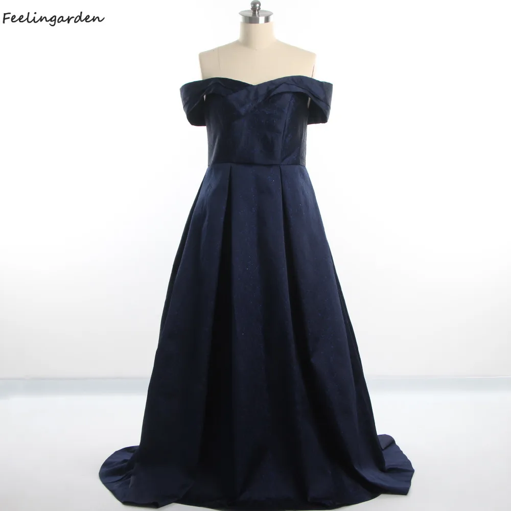 

Feelingarden Evening Dresses Navy Blue Jarquacd Off the Shoulder Short Sleeves Pleat Floor Length Plus Women Party Dress B1630