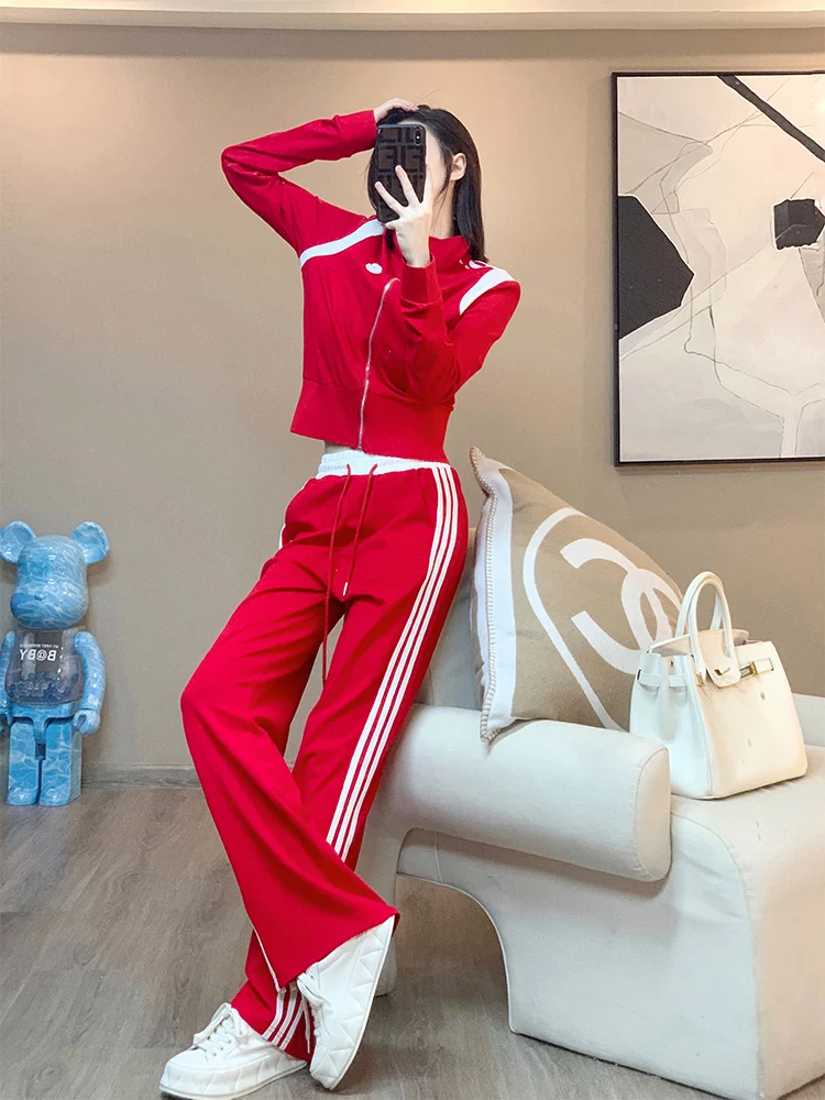 2024 versione coreana rosso corto top tuta sportiva donna primavera autunno inverno pantaloni larghi ed eleganti Casual a gamba larga in due pezzi