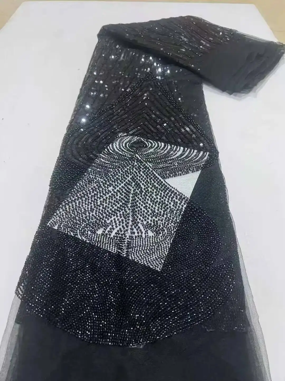 

Luxury African Lace Fabric With Sequins Embroidery High Quality 2025 Heavy Sequin French Beaded Mesh Lace Fabric For Wedding