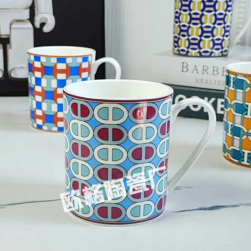 النمط الأوروبي الفاخرة الرجعية العظام الصين القدح الإفطار كوب حليب كوب دقيق الشوفان لمكتب مقهى الاستخدام اليومي أدوات المائدة الأنيقة