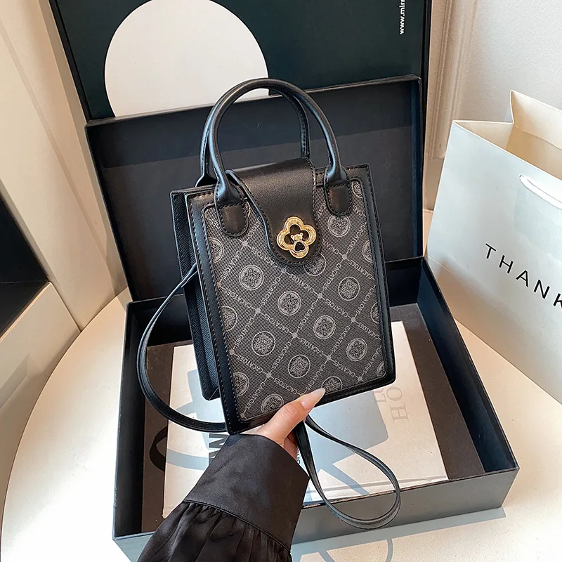 

2025 Trendy Mini Tote Bag for Women, Vintage Letter Print, Small Vertical Shoulder Bag & Crossbody Purse, Cute Handbag