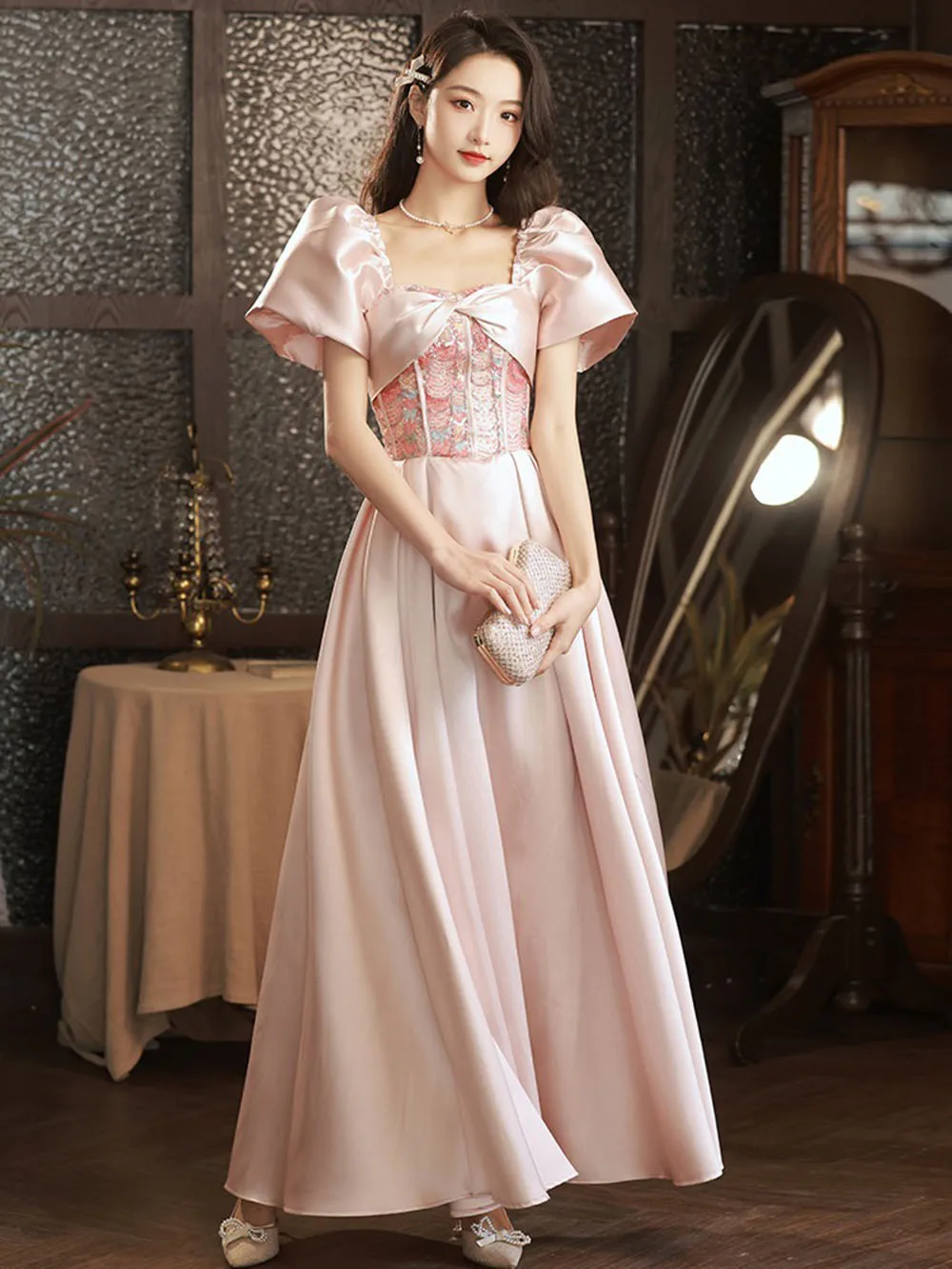 Robe de soirée en satin rose épissé pour femme, conception de ceinture de poisson Sophia, robe de Rhà paillettes, manches bouffantes initiées, longue robe