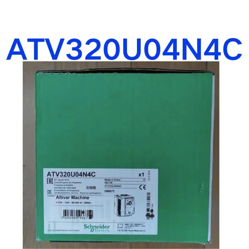 New ATV320U04N4C frequency converter 0.37KW fast delivery