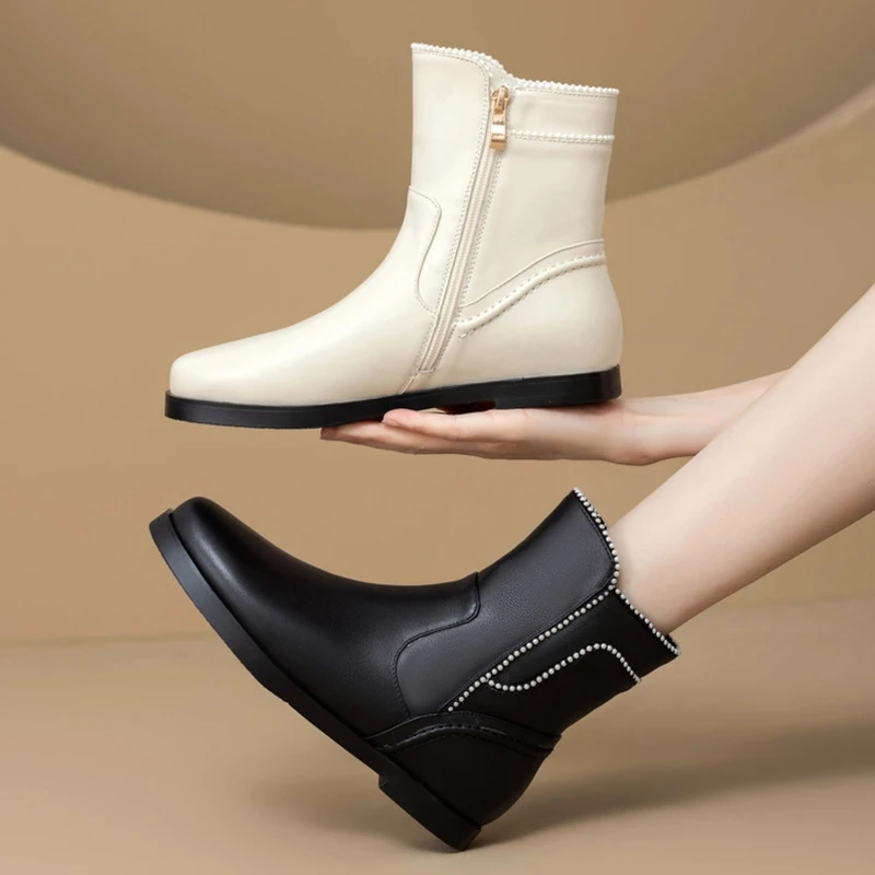 

Women's new autumn and winter leather cowhide side zipper low heel plus large round toe Chelsea short boots fashion boots