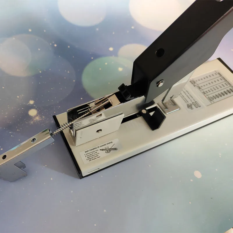 Large Capacity Paper Binding Stapler Heavy Duty Stapler Bookbinding Stapling Staples Hand Operated Stapler 180-200 Sheet