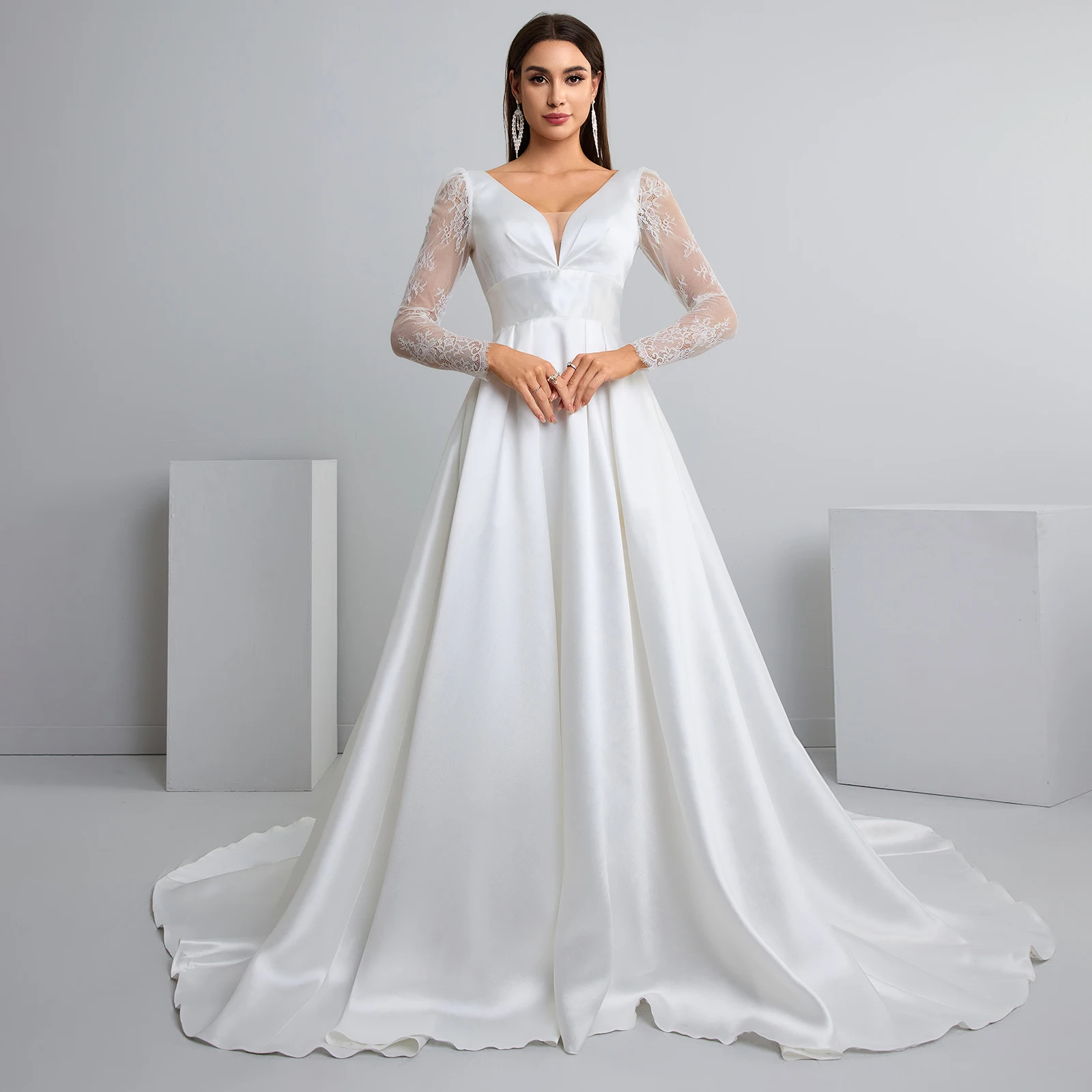 

Elegant V-neck Wedding Dress Long Sleeve Lace Bridal Gown Satin Wedding Dress With Small Train