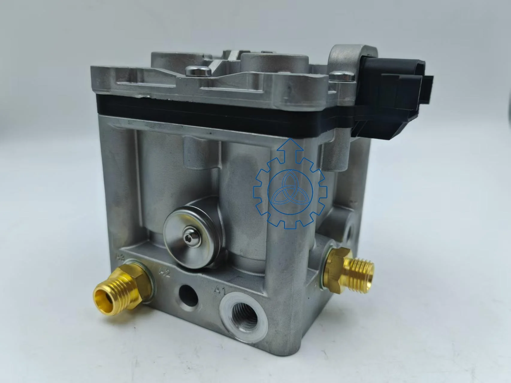 EGR solenoid valve block for Scania truck engines SCE: 1740121 1744081 1856310 2021085