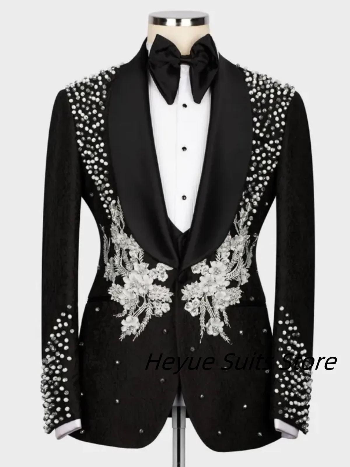 

Delicate Applique Rhinestone Men Suits Slim Fit Shawl Lapel Groom Tuxedos Dinner Party Male Prom Blazers Fashion Costomes Homme
