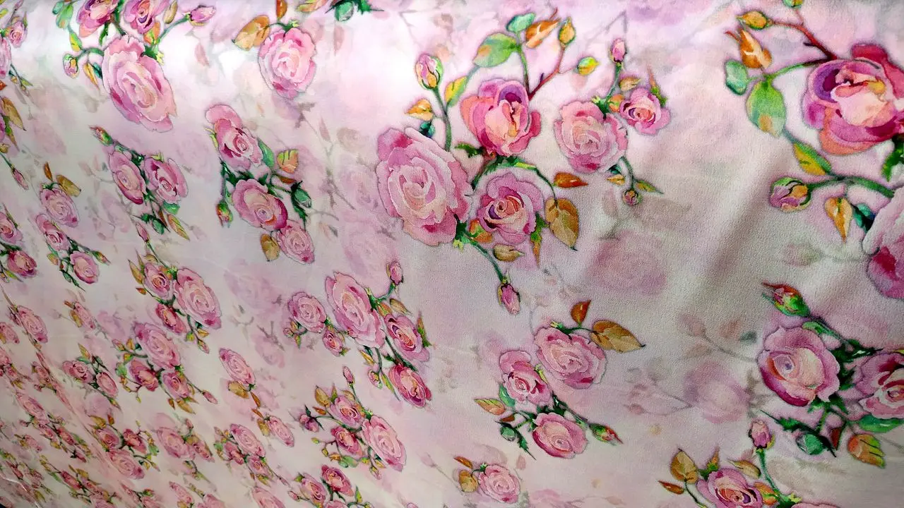 Crepe de Chine 100% Mulberry silk fabric Pink Flowers Print Dress Cloth Wide 16mm sewing supplies nigerian head wrap materials