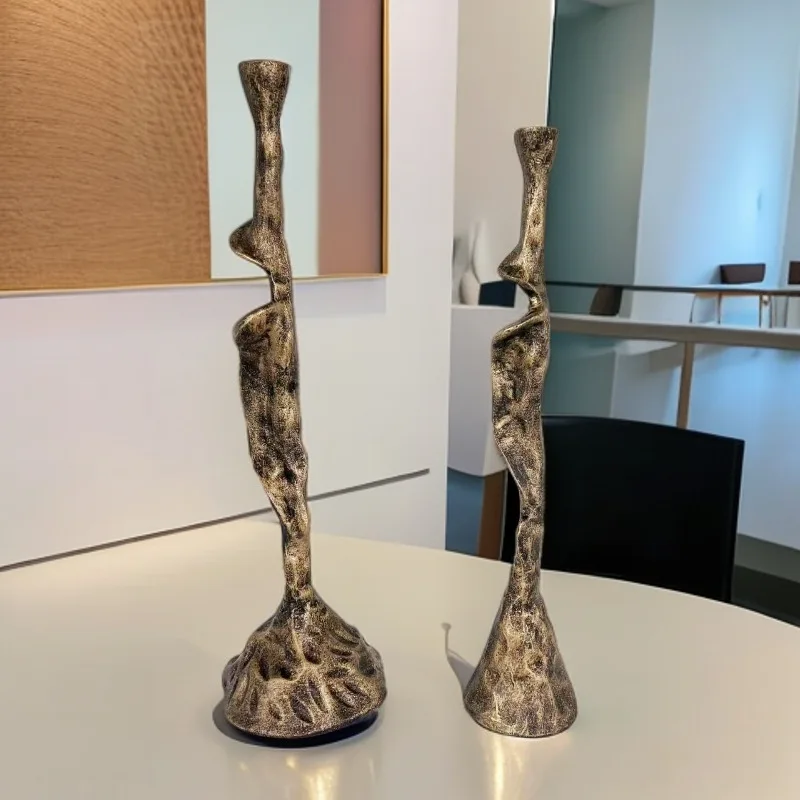 شمعدان عتيق مصنوع من الألومنيوم والرياح من Wabi Sabi لتزيين المنزل