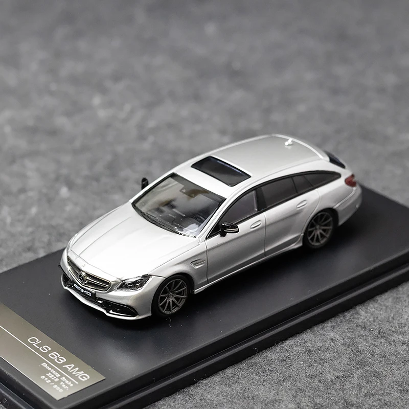 KING MODEL Diecast Car 1/64 Scale Mercedes Benz CLS63 Shooting Brake Car Model Alloy Mercedes Benz CLS63 Toy Vehicles Model