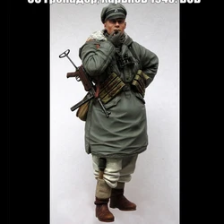 1 / 16 Resin Figure Soldier Man Model Kharkov Hands On White Model Military