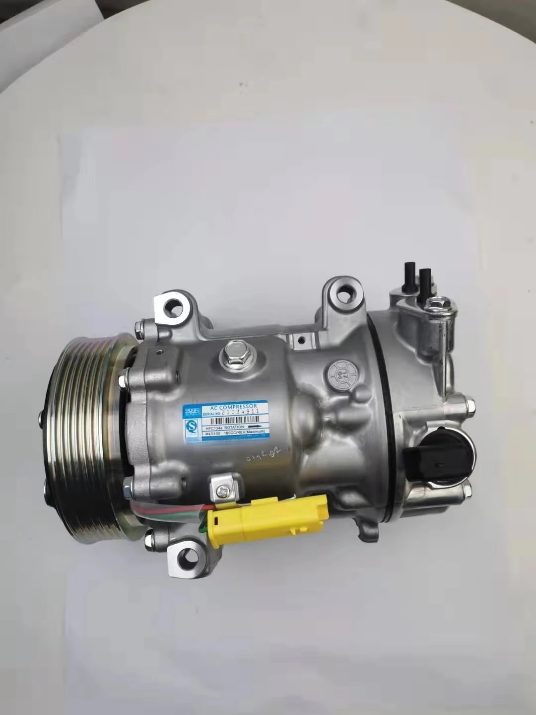 A/C Air Conditioning Compressor Cooling Pump for Peu geot 207 SW Van 1.4 1.6 207 CC 1.6 648708 9670318880 6453QJ 6453QK