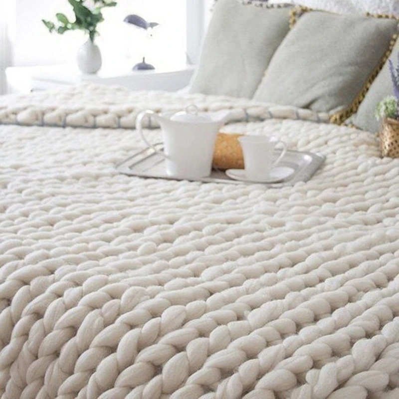 80X100cm New Warm Handmade Chunky Knit Blanket Thick Home Bed Decor