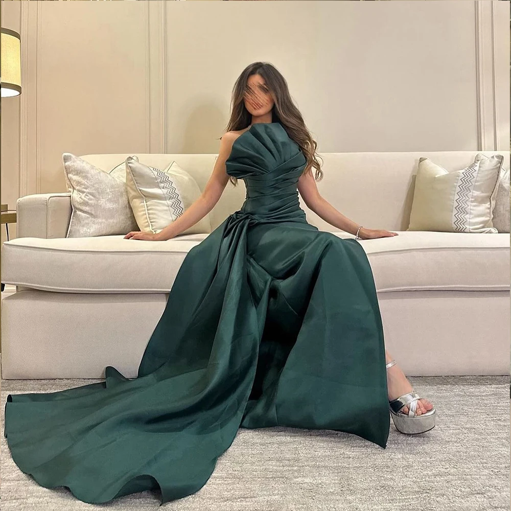 Customized Temperament Satin Green Panel Train Evening Dresses Modern Strapless Straight Sleeveless Bespoke Occasion Gowns