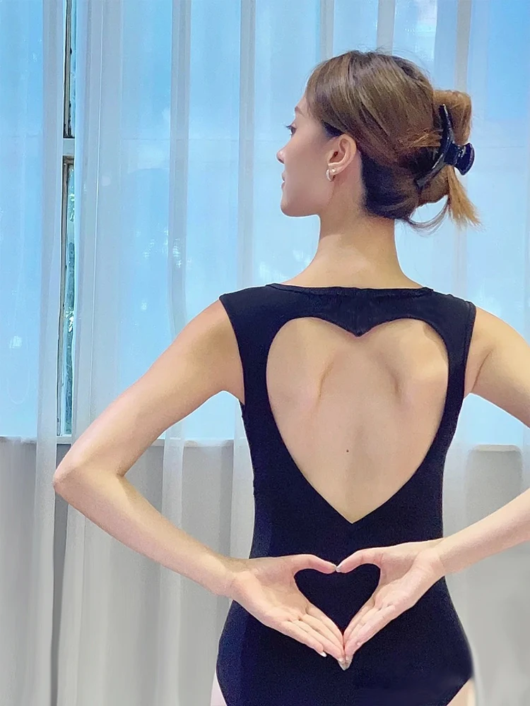 Krótki kombinezon do ćwiczeń baletu z wzorem rytmicznym dla dorosłych, kombinezon do łyżwiarstwa figurowego z wysokim kołnierzem, obcisły