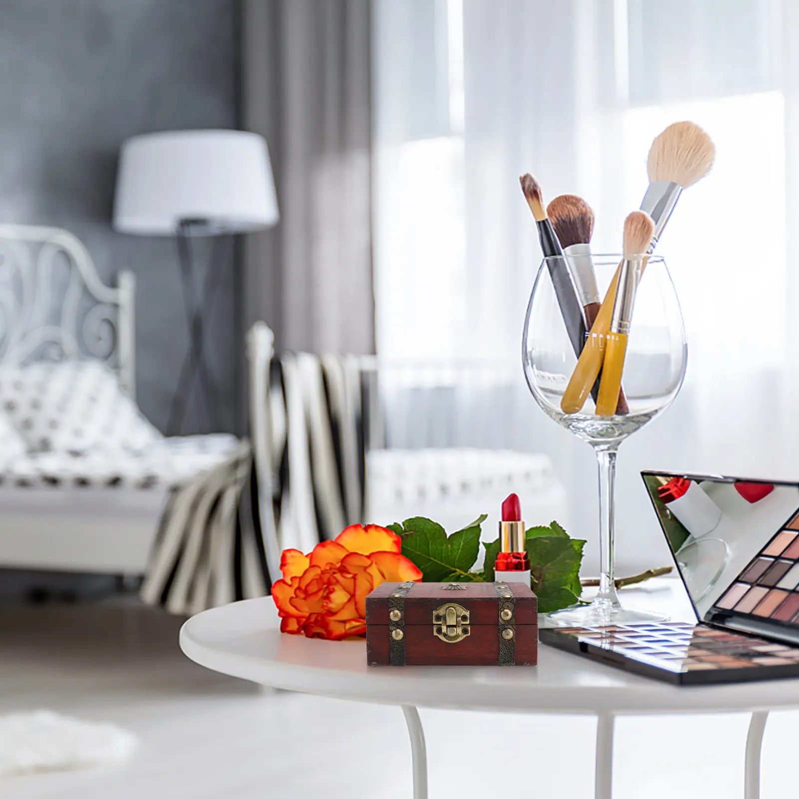 

Vintage Wood Storage Box for Jewelry Keepsakes Golden Floral Design Lockable Case Home Decorative Organizing Box for Accessories