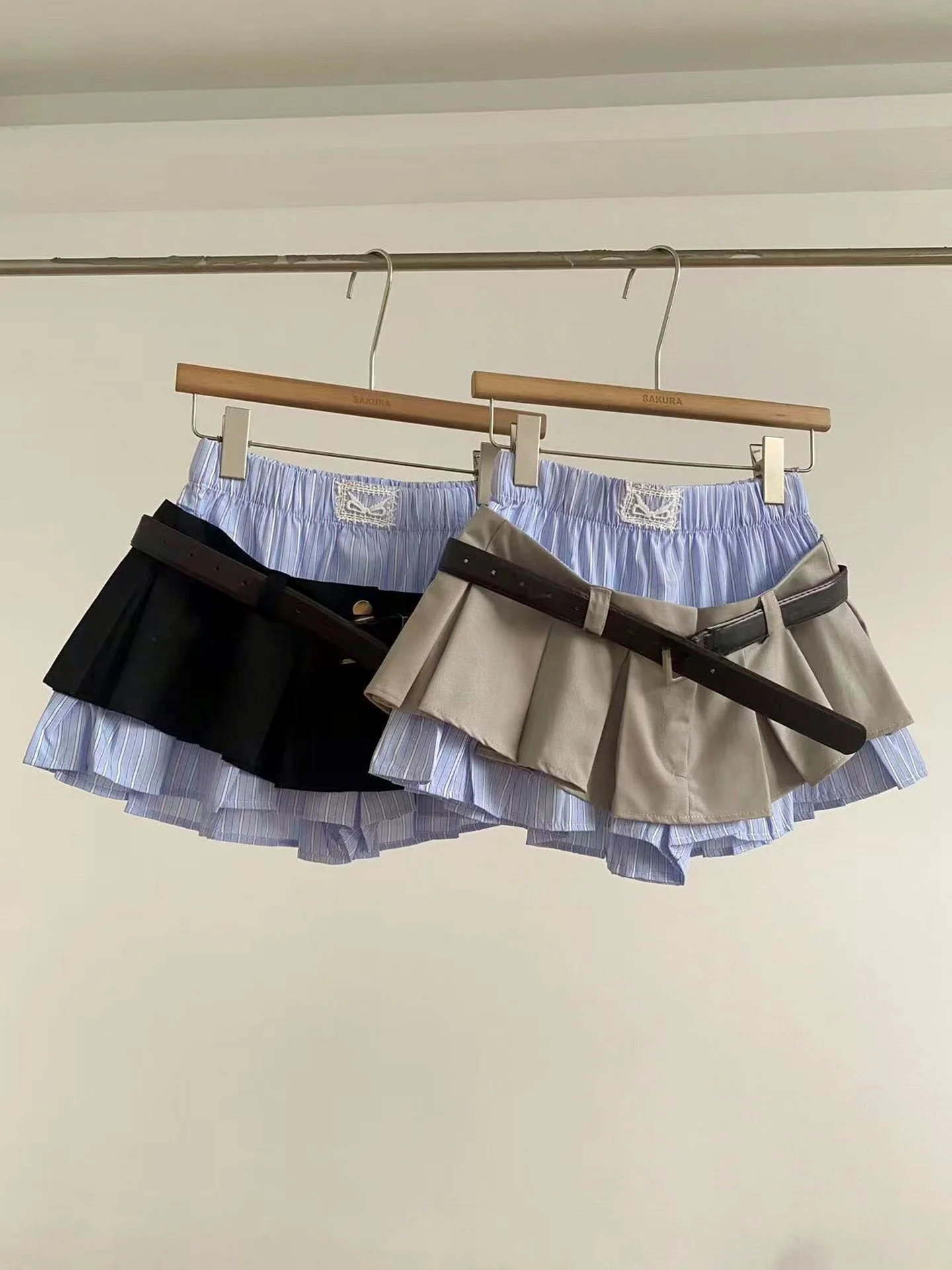 Tutu Miss 2026 New Double Layered Half Skirt Women's Design Sense Plaid Outerwear Short Skirt A-Line Slim Fit High Waist Poly...