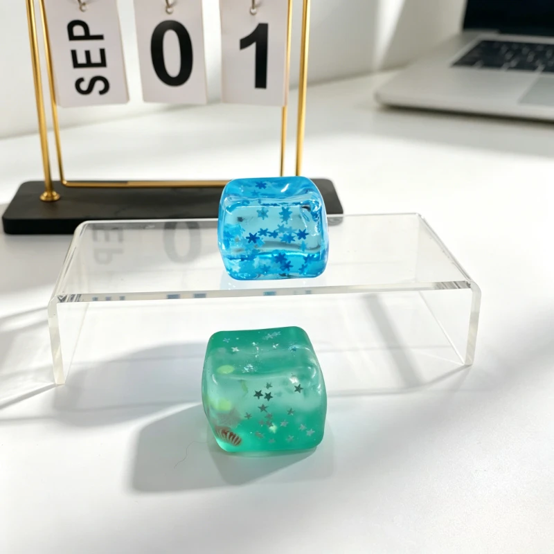 Square Squeezable mini Toy Stress Reliever Blue and Green 3D Festival Gift Suitable for Children and Adults small toys