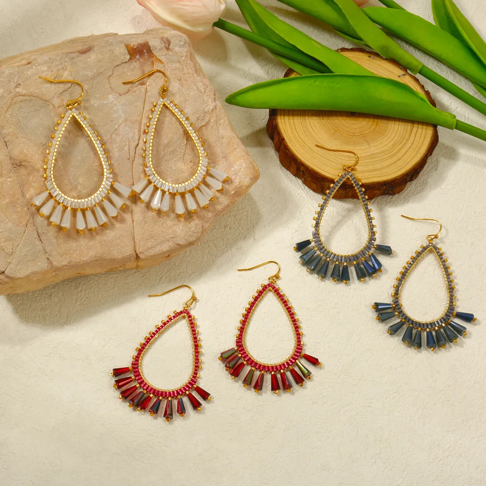 

ZGMXR Rice bead earrings Water drop Hollowed-out Crystal Hand-woven Alloy female Original Fashion Bohemia Simple Beaded earrings