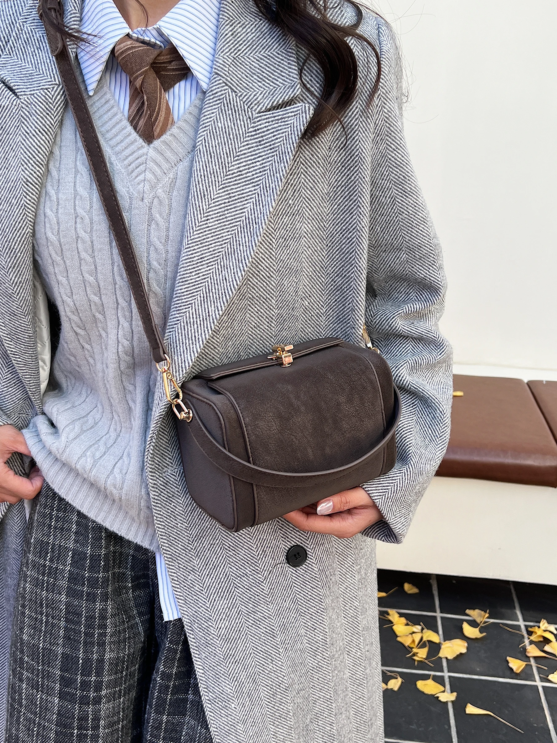 

Retro Frosted Box Bag For Women Autumn Winter Solid Color Metal Buckle PU Crossbody Bags Korean Fashion Texture Handbags