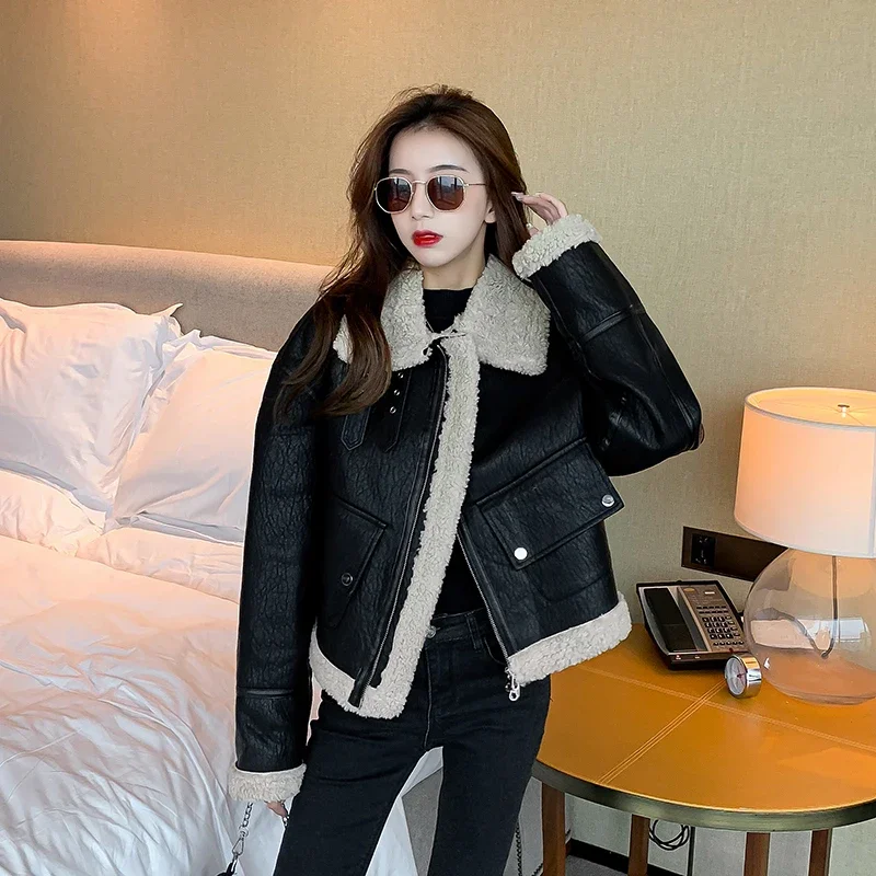 2023 New Women Fashion Thick Warm Faux Leather Shearling Jacket Coat Vintage Loong Sleeve Flap Pocket Female Outerwear Chic Tops