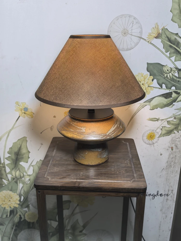 Mid ancient style ceramic desk lamp, modern new Chinese style hotel, Japanese bedroom bedside lamp, homestay Wabi Sabi style