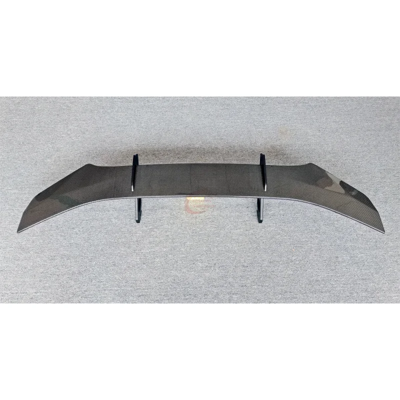 

For Lamborghini Huracan EVO/RWD High-Quality PK Style Dry Carbon Fiber Rear Trunk Spoiler