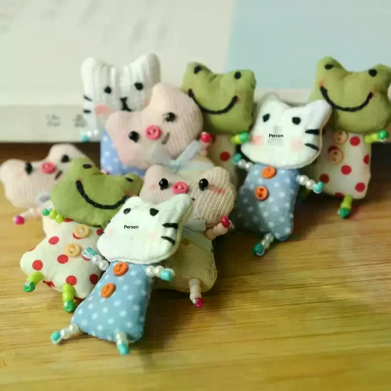 5Pcs Cute DIY Handmade Beaded Little Pig Frog And Little Cat Ornaments Creative Children's Clothing Shoes Socks Accessories