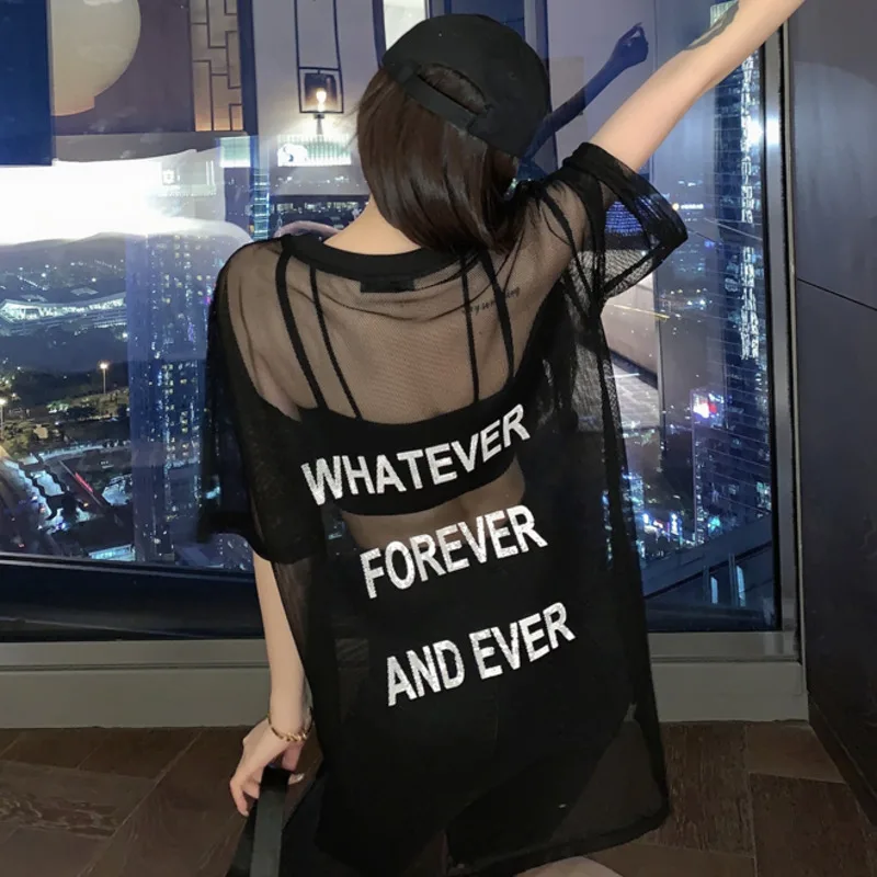 2025 الصيف الشارع نمط المرأة تي شيرتات قصيرة الاكمام للفتيات كول الهيب هوب الجرافيك المحملة عادية فضفاض شبكة شفافة التي شيرت