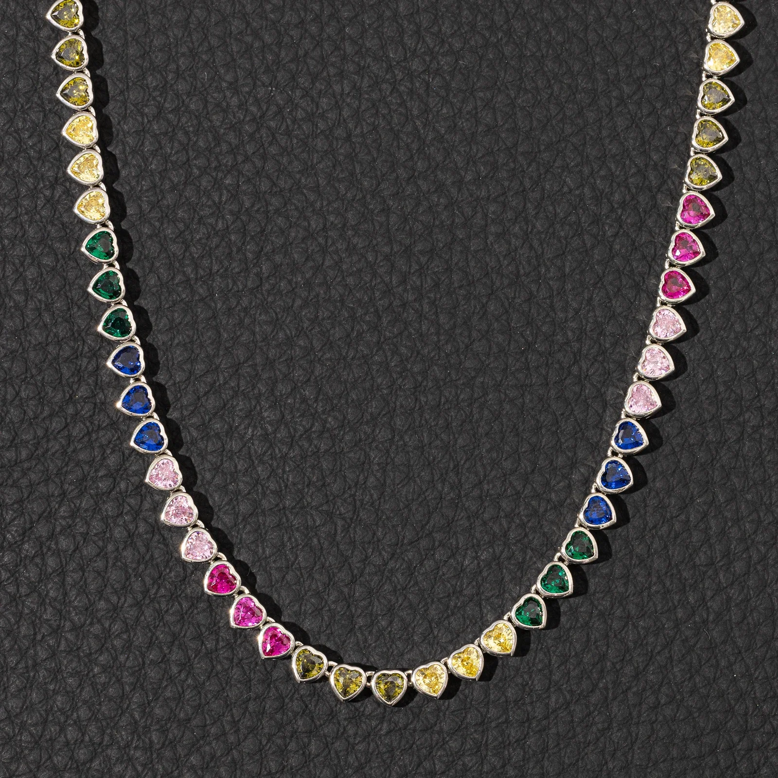 5mm Iced Out Rainbow Color Heart Tennis Chain Fashion Jewelry Necklace Brass 18K Gold Plated 3A CZ Shiny Necklace Women Chain